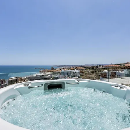 Appartement Vivi Homes - Nova Pool, Terrace & Sea View Fuengirola