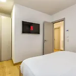 Vivi Homes - Nova Pool, Terrace & Sea View