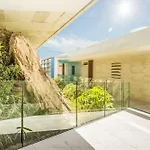 Vivi Homes - Nova Pool, Terrace & Sea View