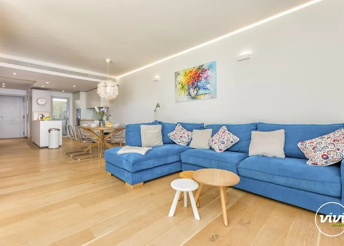 شقة Vivi Homes - Nova Pool, Terrace & Sea View