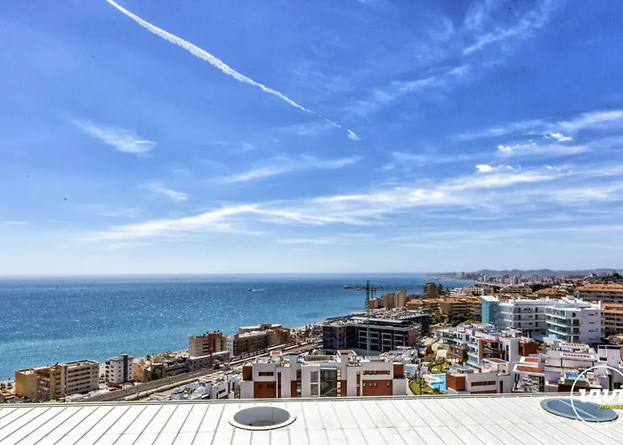 Vivi Homes - Nova Pool, Terrace & Sea View