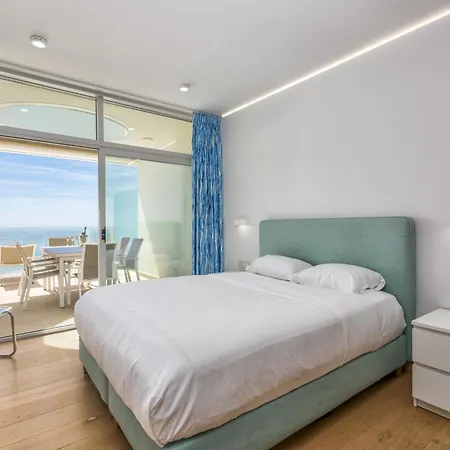Vivi Homes - Nova Pool, Terrace & Sea View 丰希罗拉