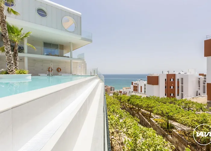 Апартаменты Vivi Homes - Nova Pool, Terrace & Sea View *